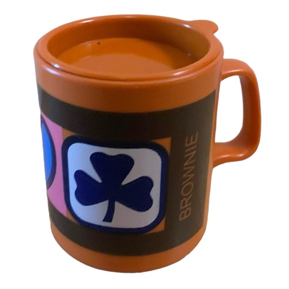 NEW VTG RARE Girl Guides Brownies “I ❤️ Brownies” Plastic Lidded Travel Cup - Picture 9 of 10